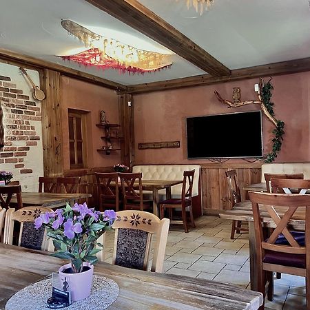 Raenduri Guesthouse Voru Bagian luar foto